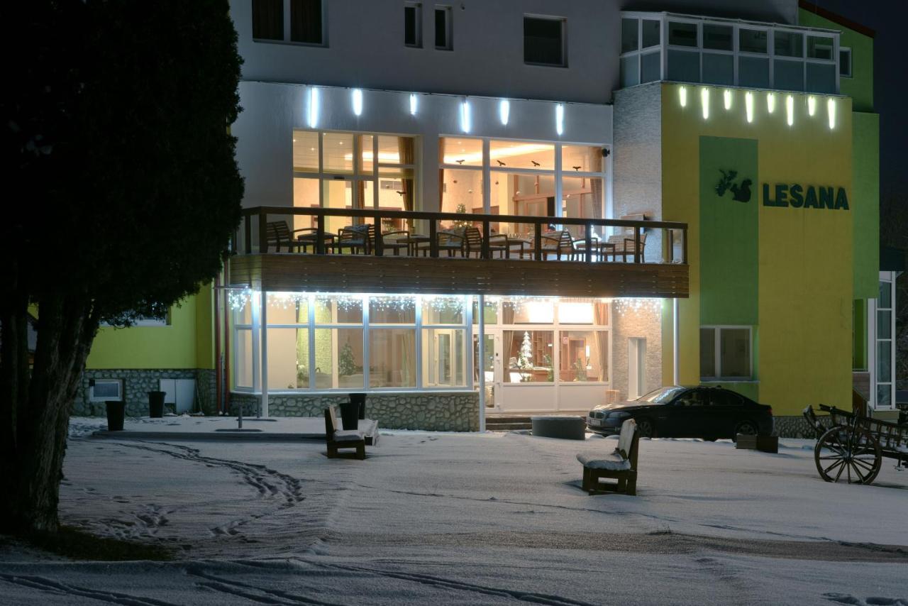 Hotel Lesana Stará Lesná Exterior foto